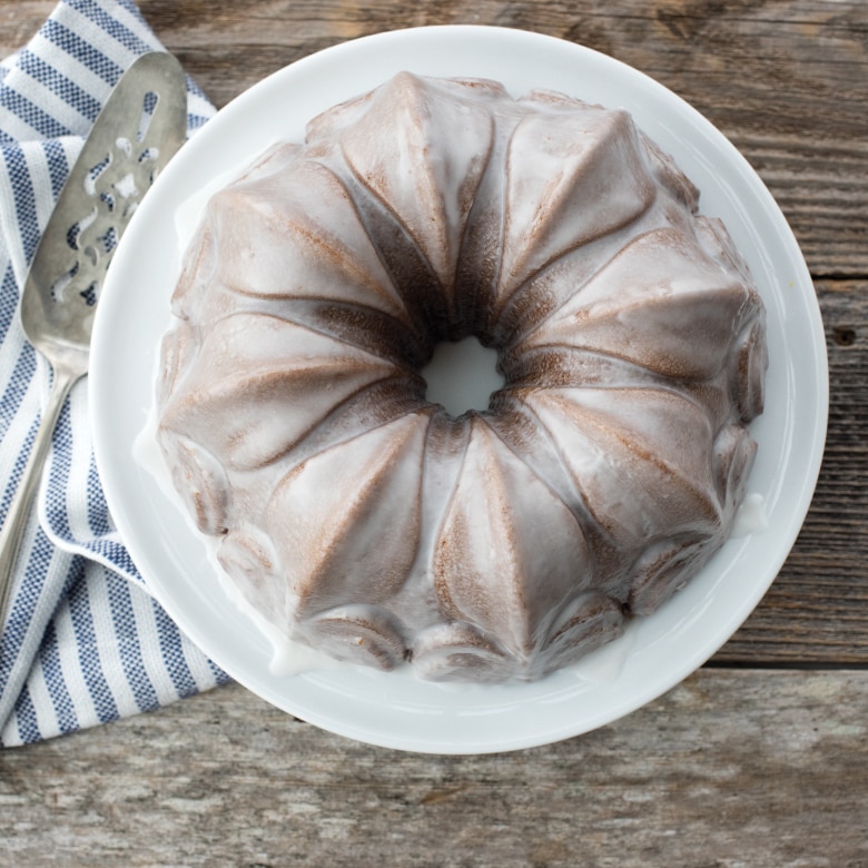 Fleur De Lis Bundt® PanFleur De Lis Bundt® Pan - Image 3