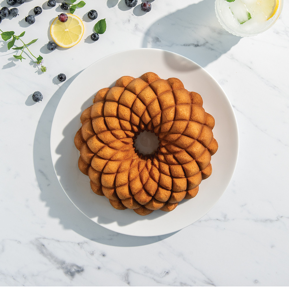 Kaleidoscope Bundt® PanKaleidoscope Bundt® Pan - Image 4