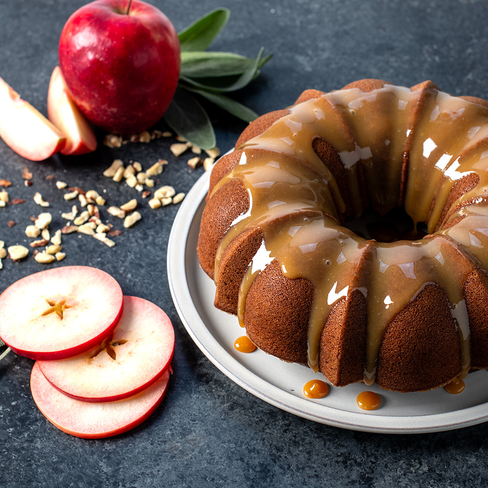 Anniversary Bundt® PanAnniversary Bundt® Pan - Image 3