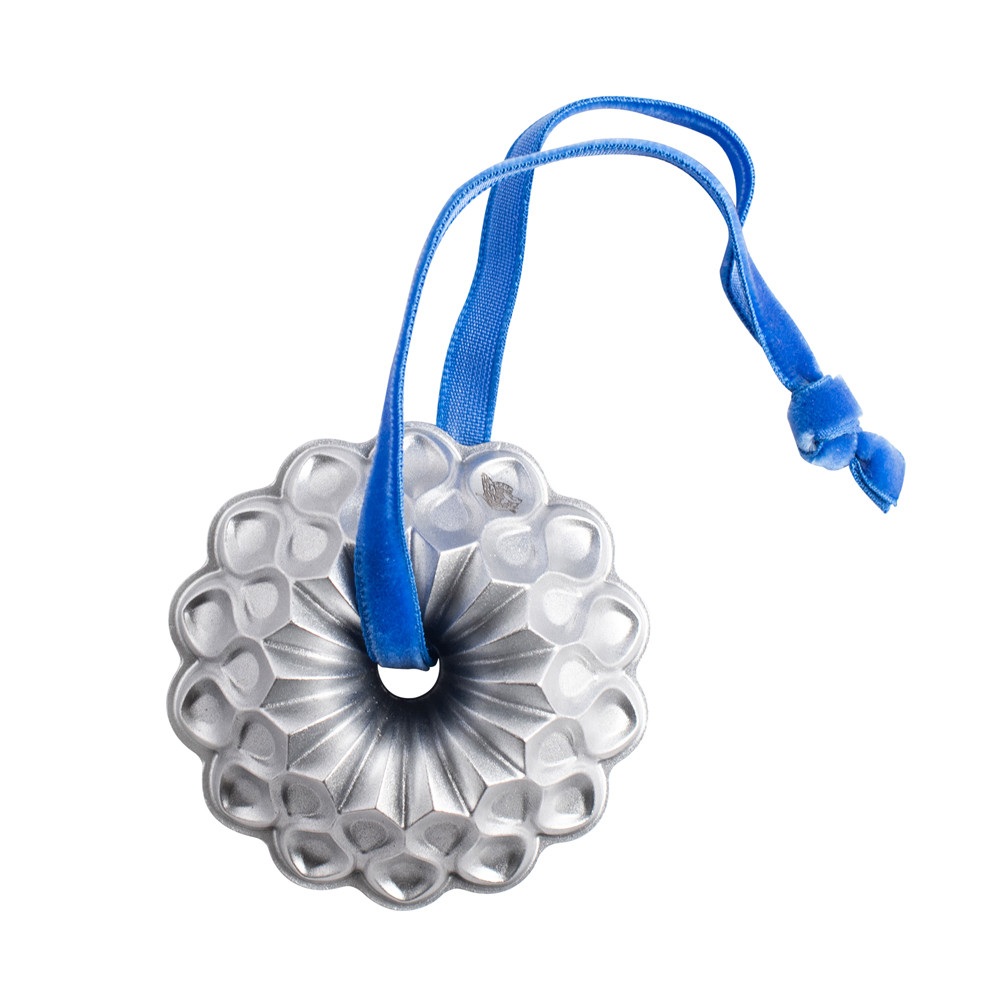 Set of 2 Collectible Cast Ornaments, Crown Bundt®Set of 2 Collectible Cast Ornaments, Crown Bundt® - Image 3