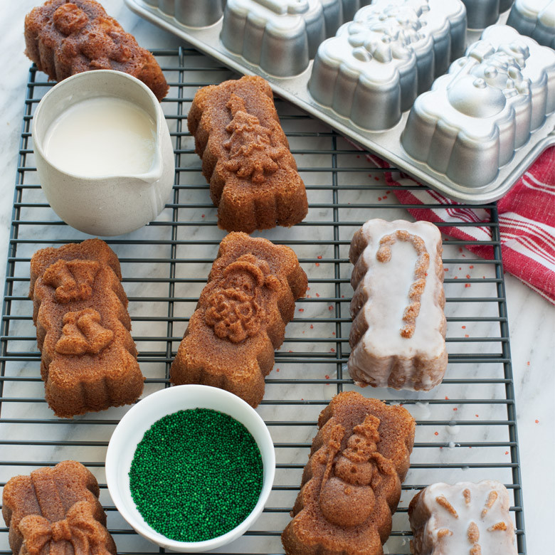 Holiday Mini Loaf PanHoliday Mini Loaf Pan - Image 3