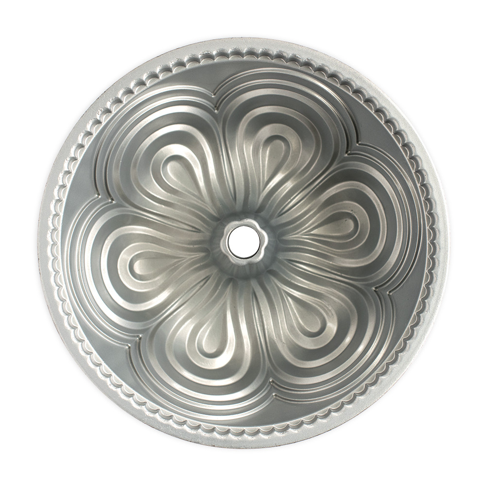 Chiffon Bundt® PanChiffon Bundt® Pan - Image 6
