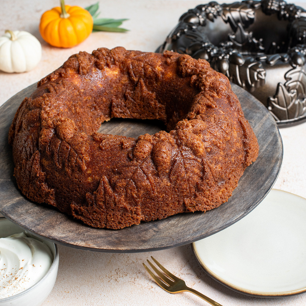 Autumn Wreath Bundt® PanAutumn Wreath Bundt® Pan - Image 2