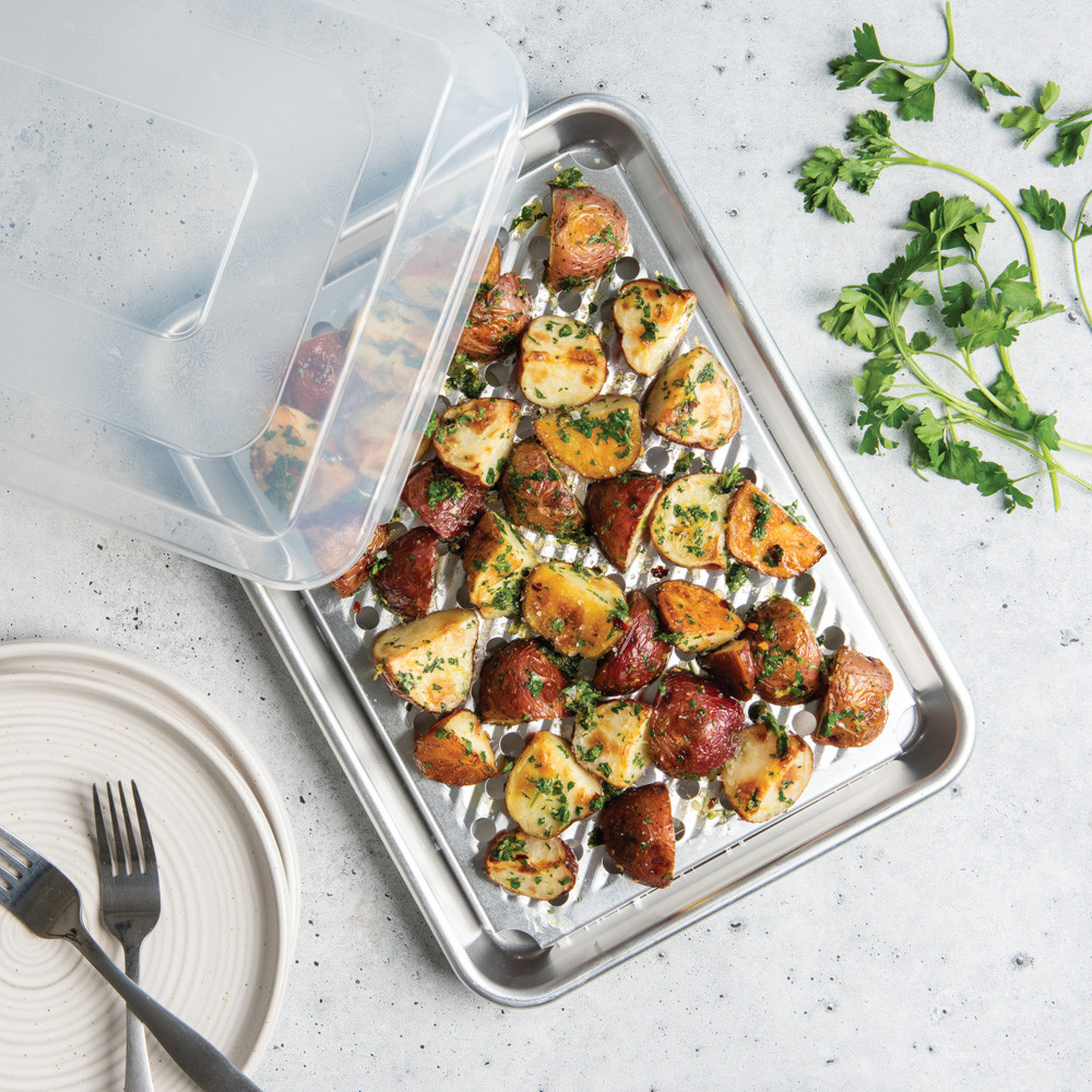 Naturals® Bakeware 5 Piece Bake & Store SetNaturals® Bakeware 5 Piece Bake & Store Set - Image 6