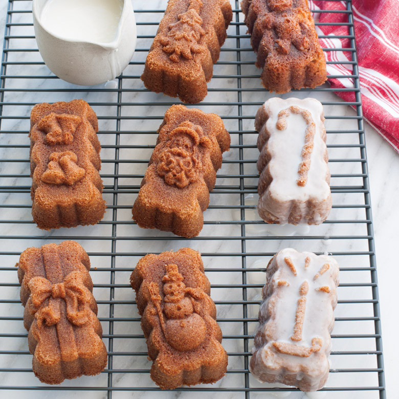 Holiday Mini Loaf PanHoliday Mini Loaf Pan - Image 2
