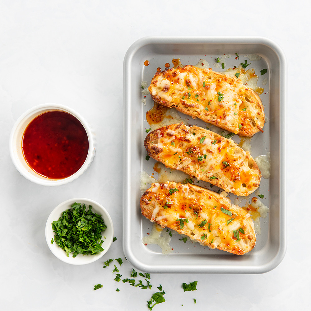 3-Piece Brilliant Bakeware Nonstick Sheet Pan Set3-Piece Brilliant Bakeware Nonstick Sheet Pan Set - Image 5