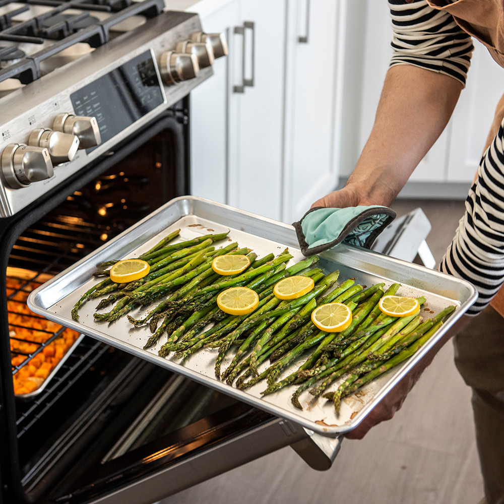 Naturals® Baker's Half Sheet Pan Set of 2Naturals® Baker's Half Sheet Pan Set of 2 - Image 3