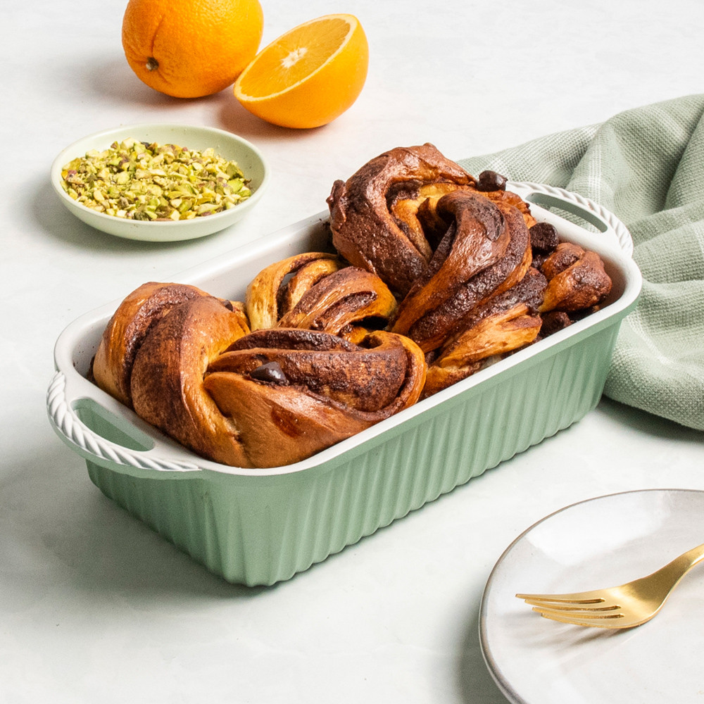 Cardamom™ 8 Piece Bakeware & Cookware SetCardamom™ 8 Piece Bakeware & Cookware Set - Image 4